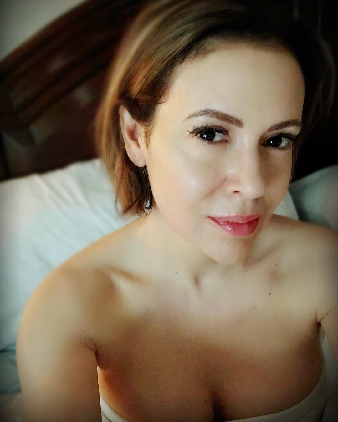 Alyssa Milano | Celeb Masta 3