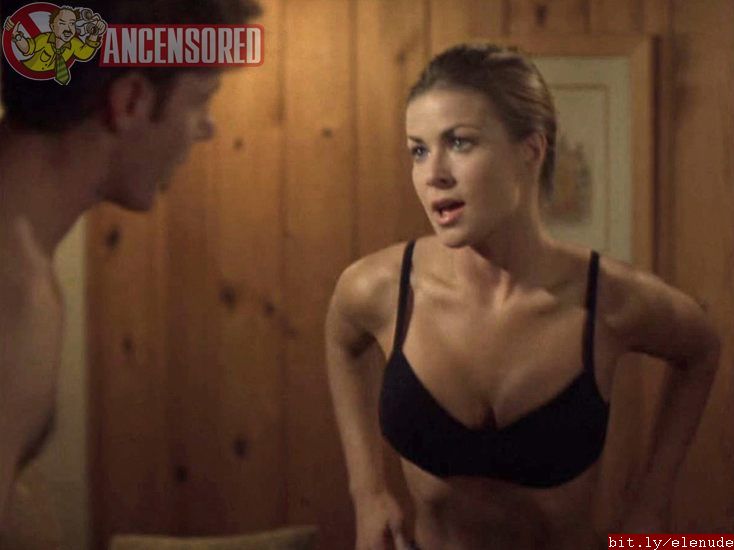 Carmen Electra | Celeb Masta 6