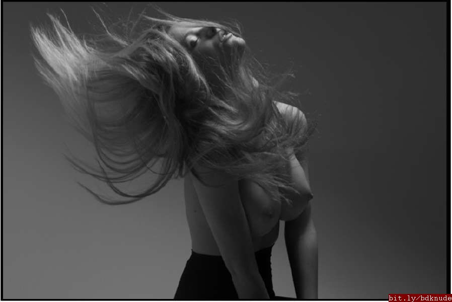 Brooklyn Decker | Celeb Masta 3