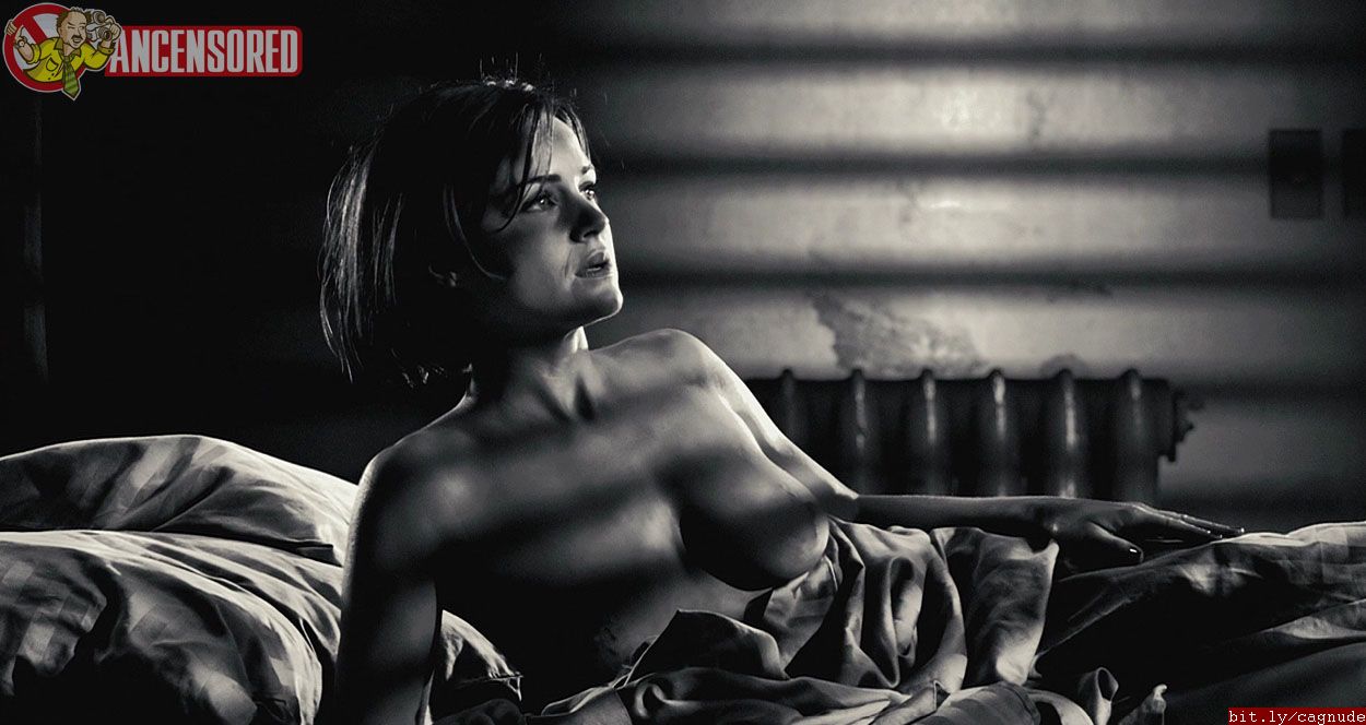 Carla Gugino | Celeb Masta 1