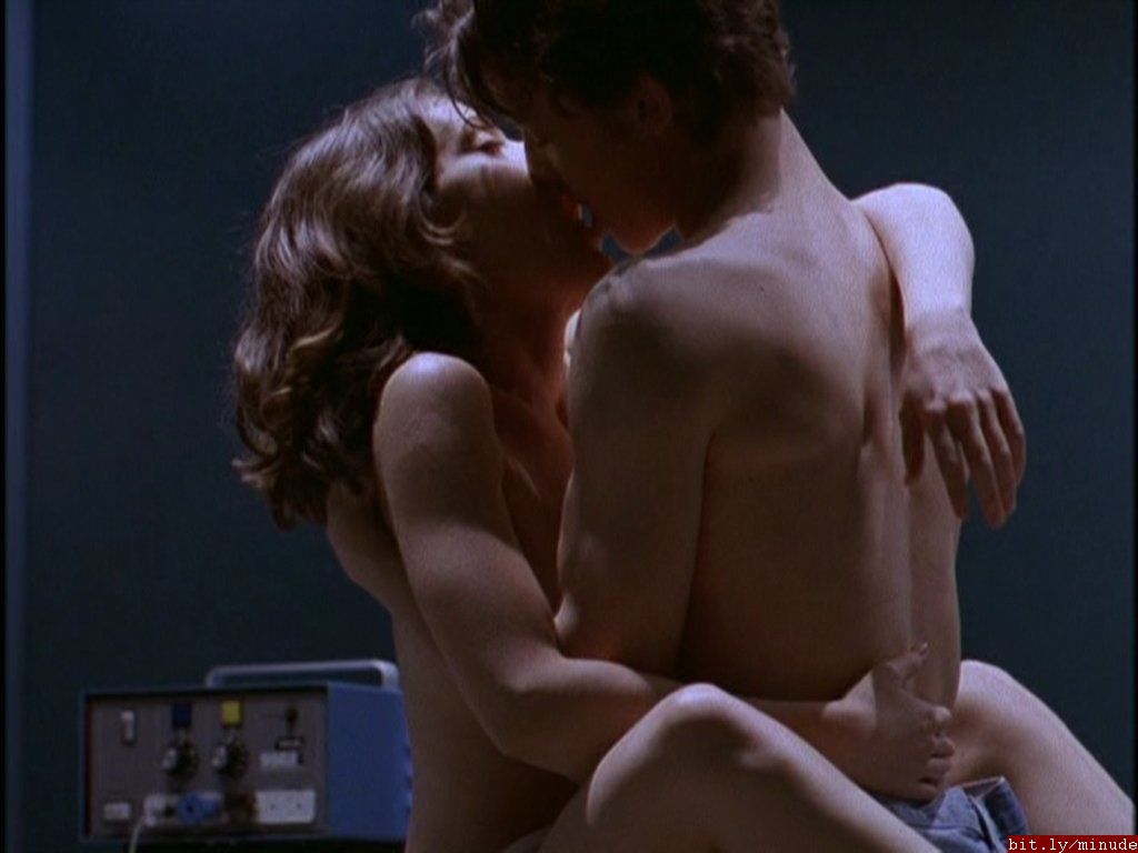 Alyssa Milano | Celeb Masta 42