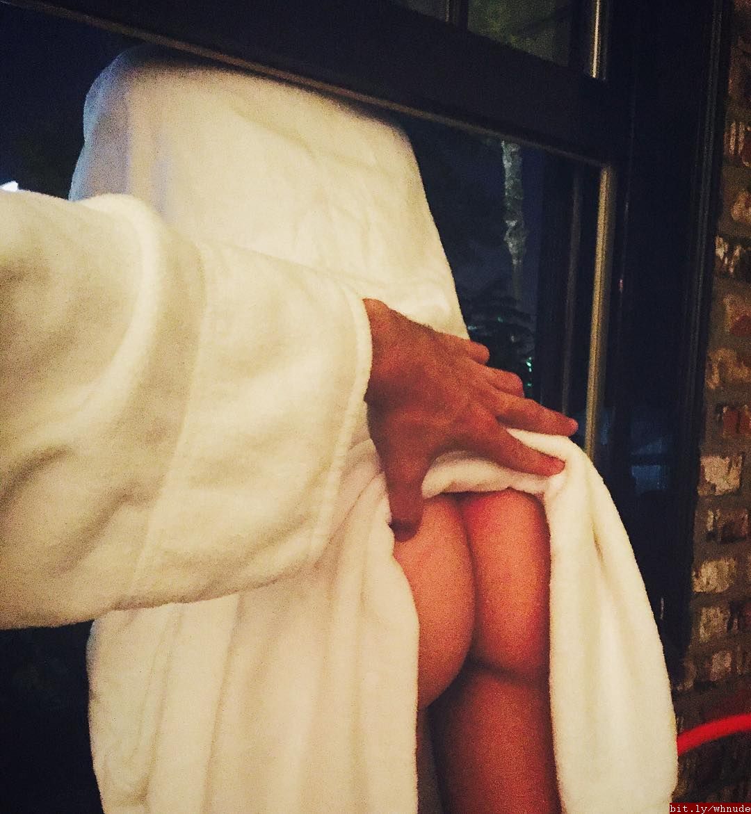 Willa Holland | Celeb Masta 22