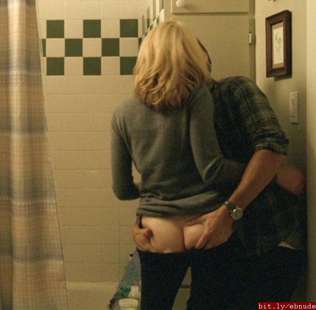 Elizabeth Banks | Celeb Masta 6