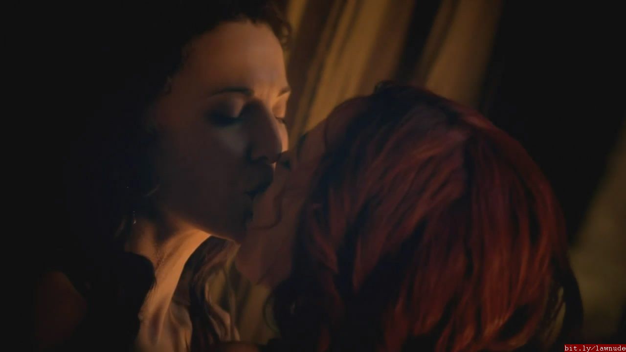 Lucy Lawless | Celeb Masta 50