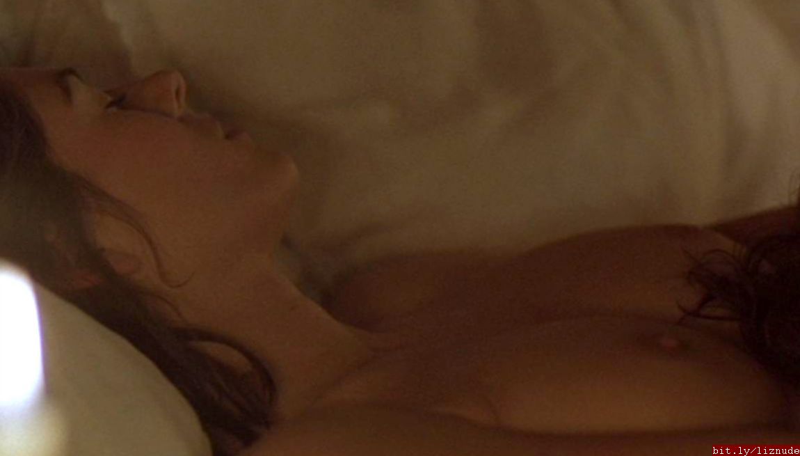 Elizabeth Hurley | Celeb Masta 15