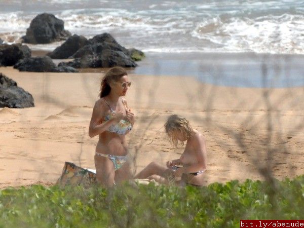 Ashley Benson | Celeb Masta 18