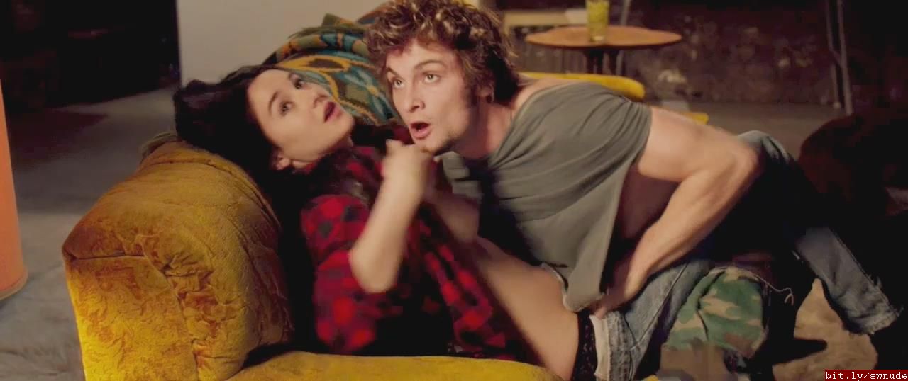 Shailene Woodley | Celeb Masta 4