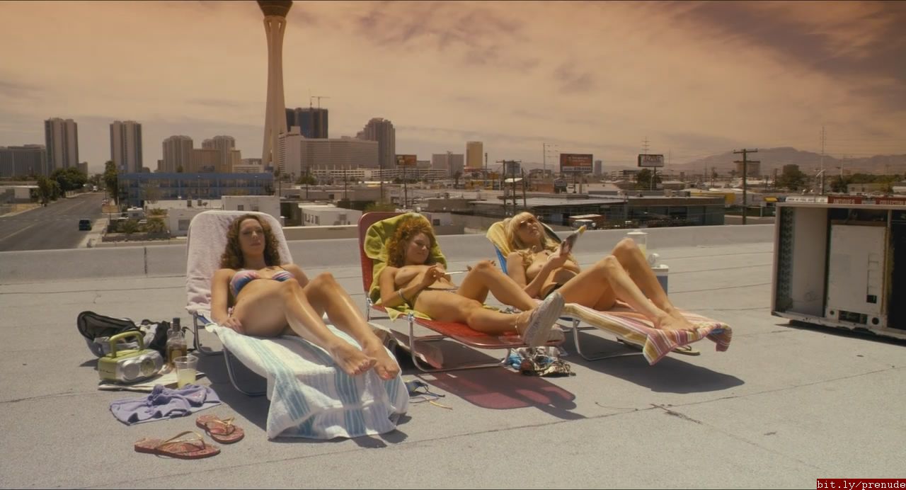 Laura Prepon | Celeb Masta 4