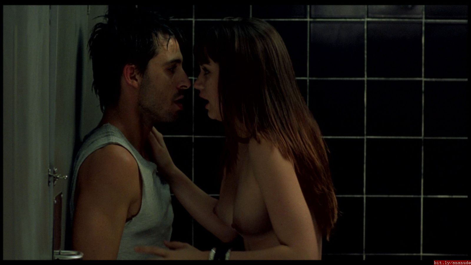 Ana de Armas | Celeb Masta 80