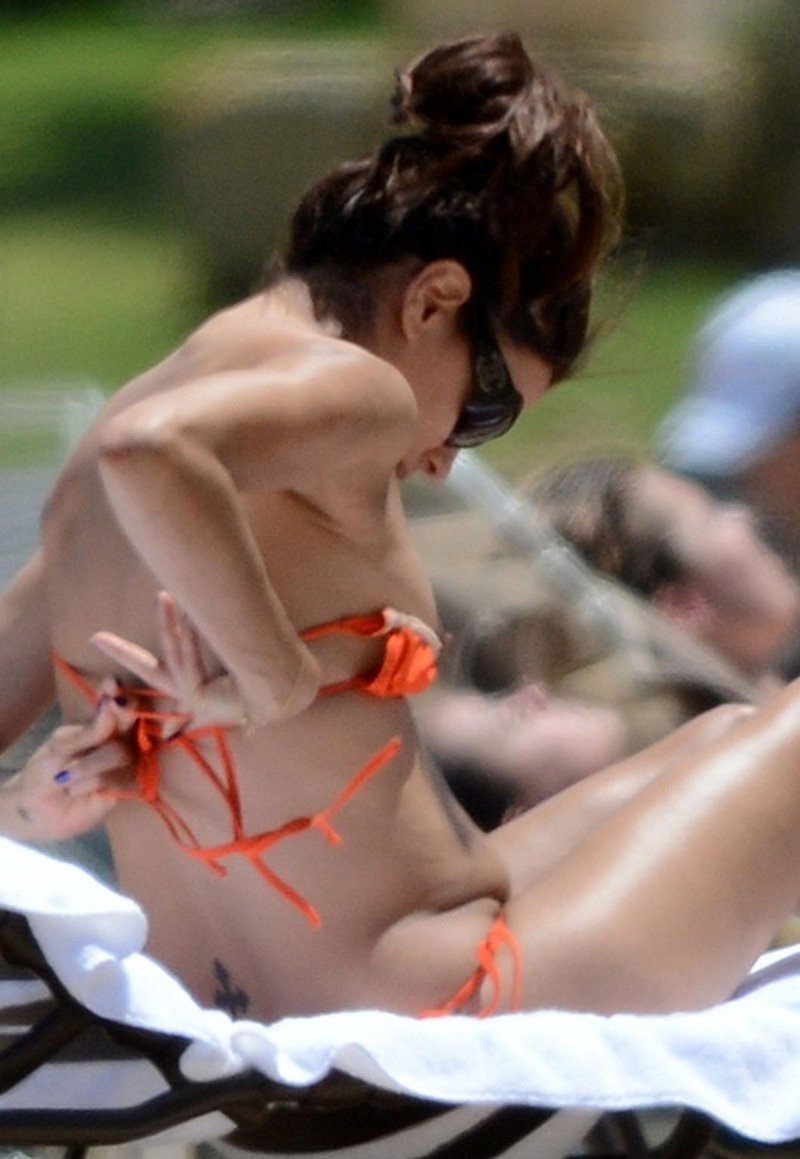 Eva Longoria | Celeb Masta 13