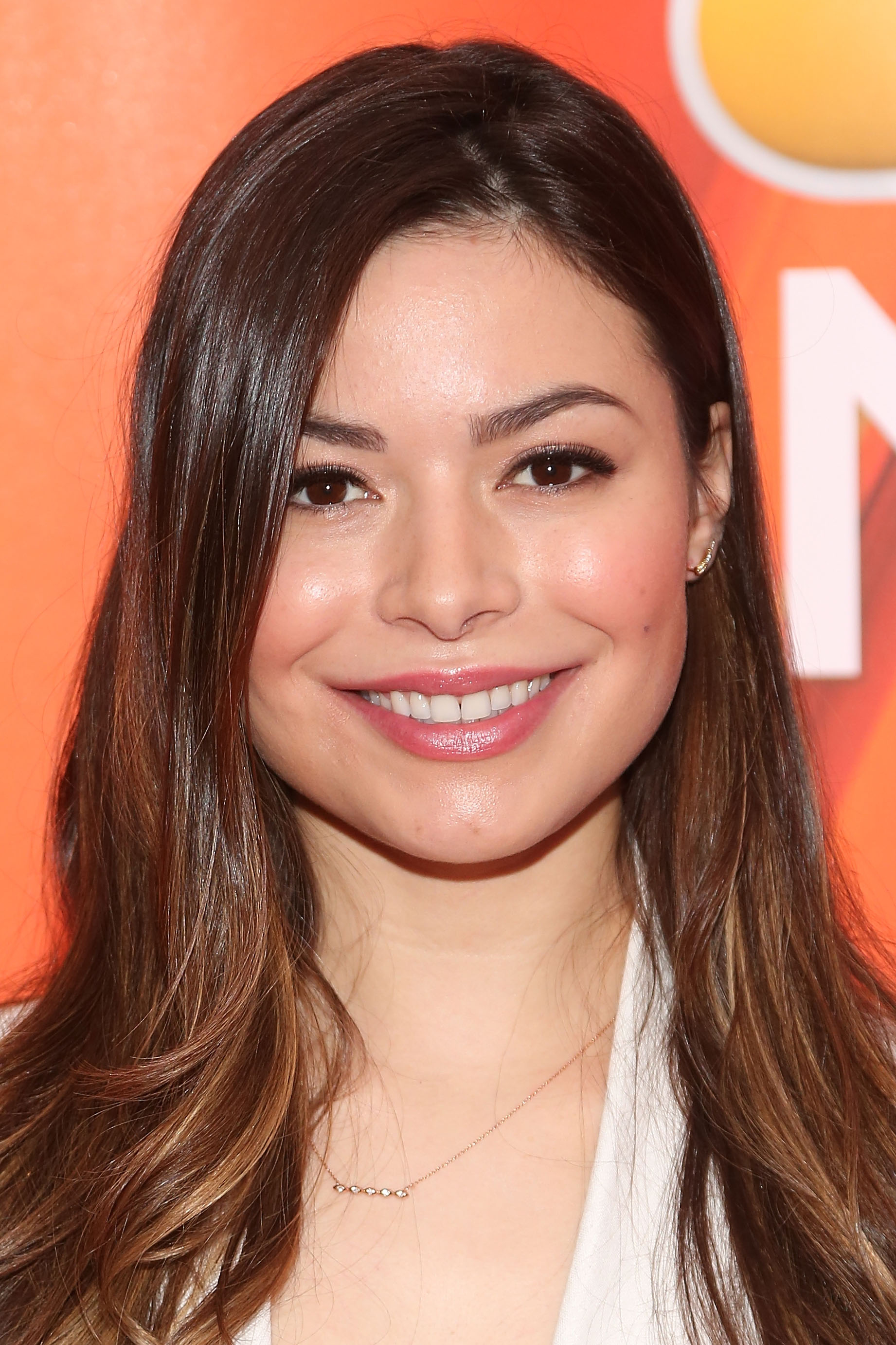 Miranda Cosgrove | Celeb Masta 6