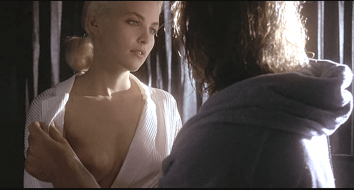 Sherilyn Fenn | Celeb Masta 19