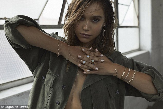Alexis Ren | Celeb Masta 111