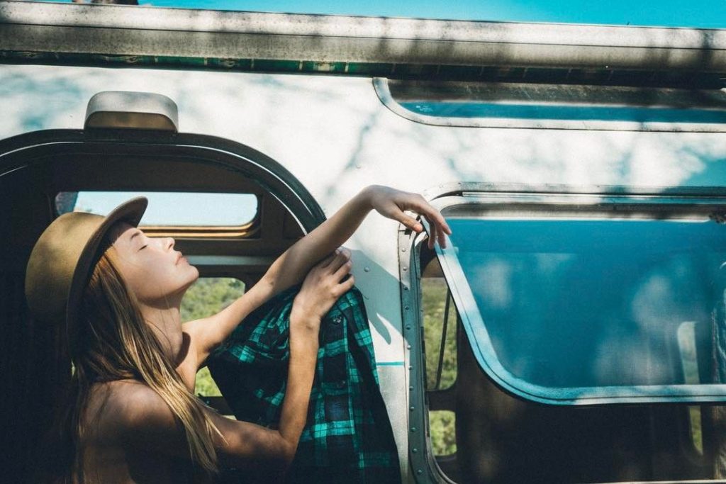 Alexis Knapp | Celeb Masta 25