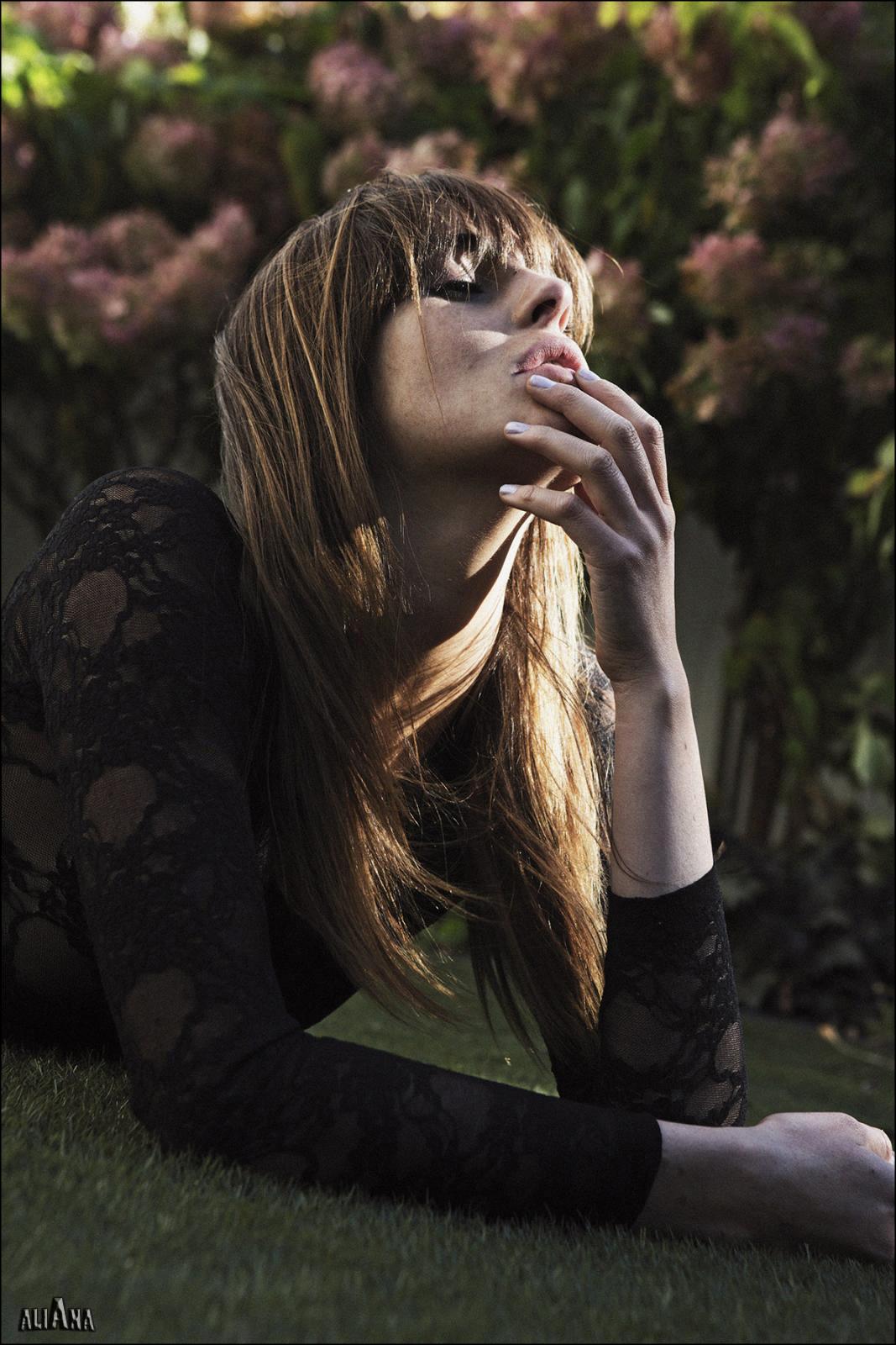 Ali Lohan | Celeb Masta 9