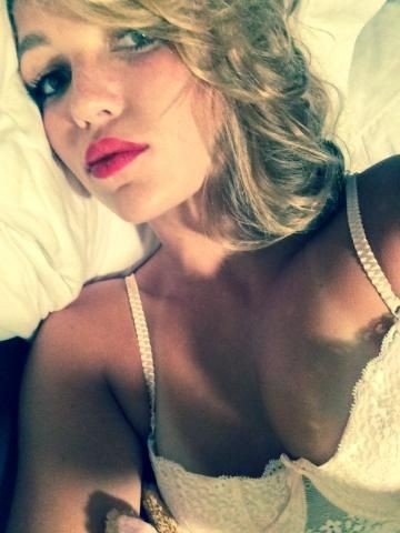 Lili Simmons | Celeb Masta 18