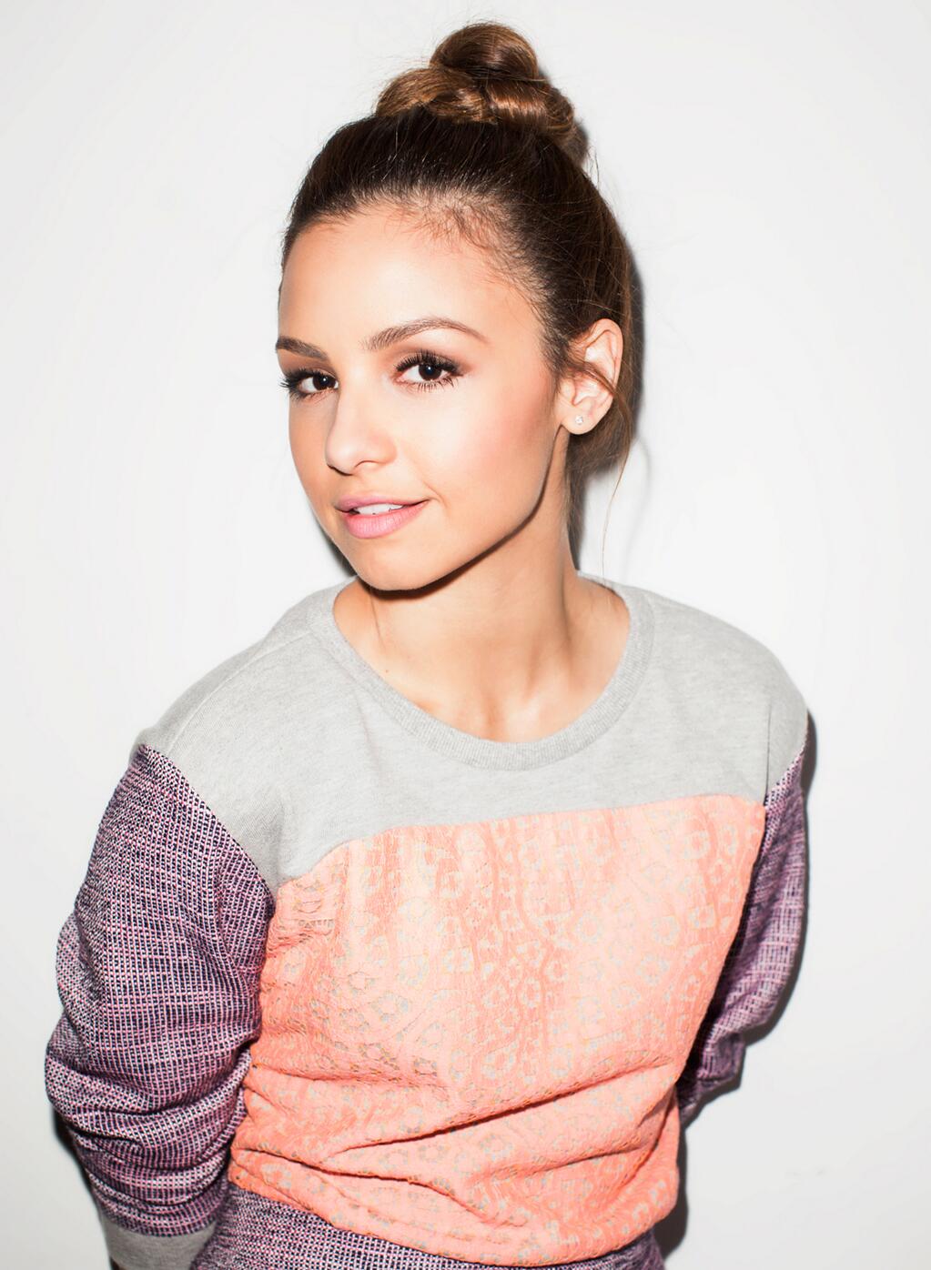 Aimee Carrero | Celeb Masta 10