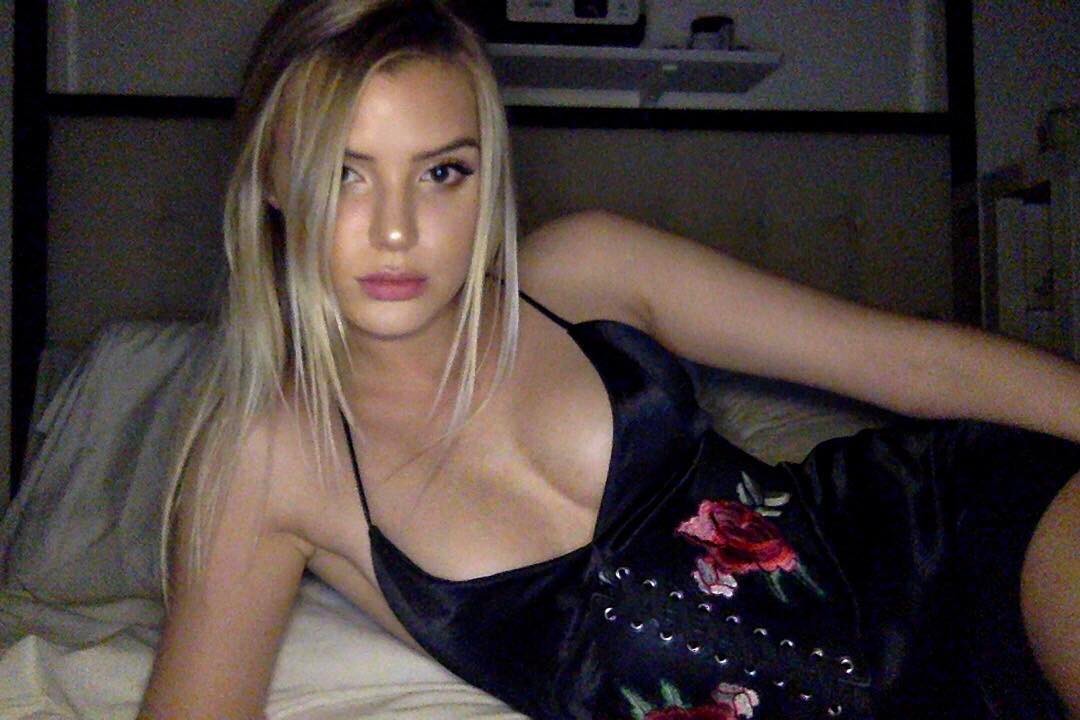 Alissa Violet | Celeb Masta 44