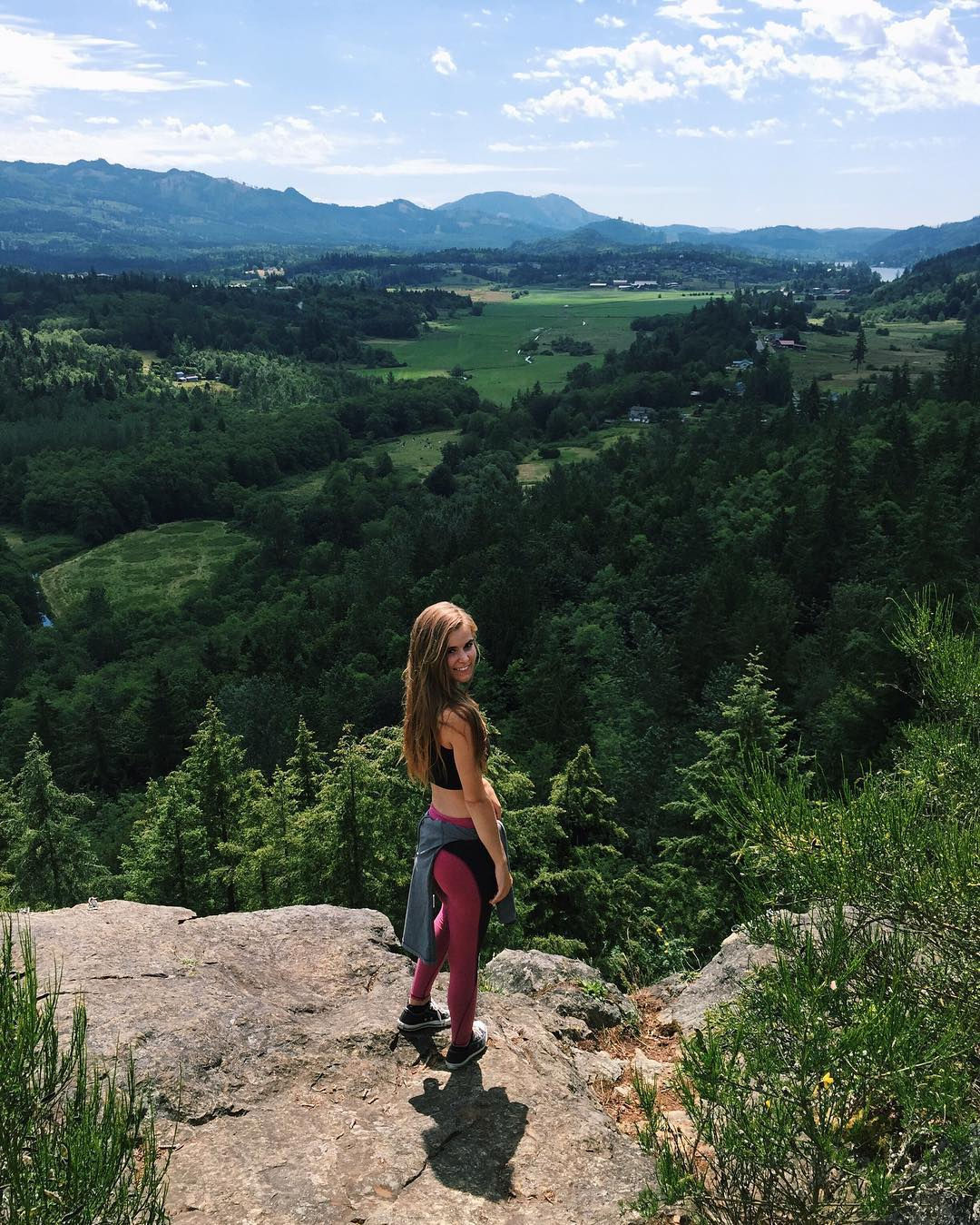 Amberleigh West | Celeb Masta 213