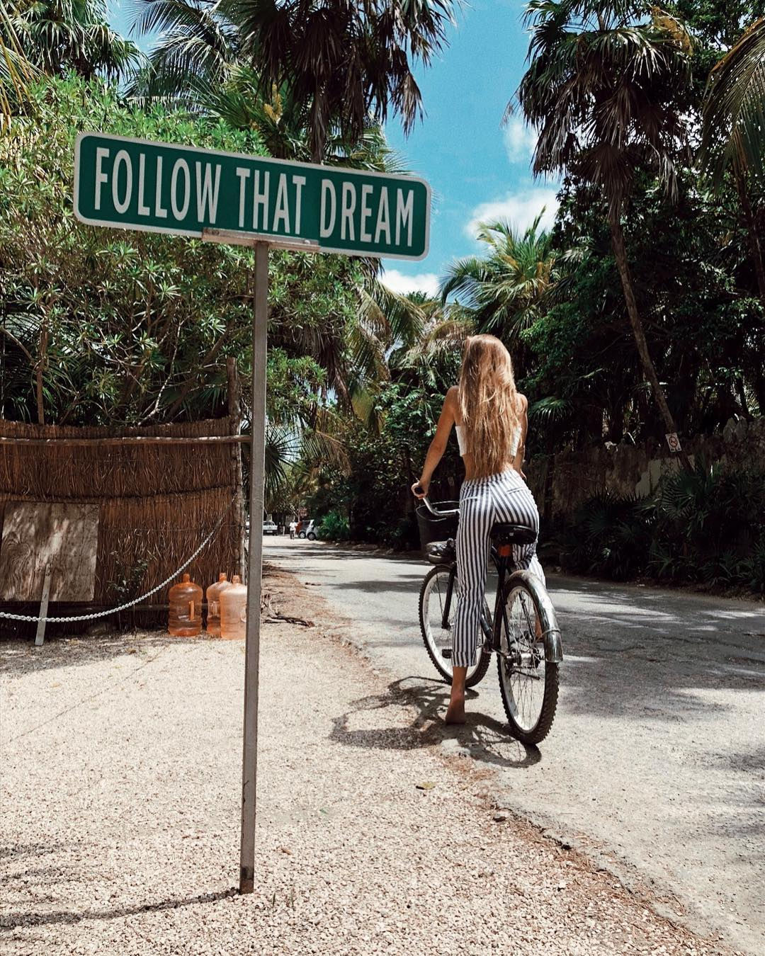 Amberleigh West | Celeb Masta 205