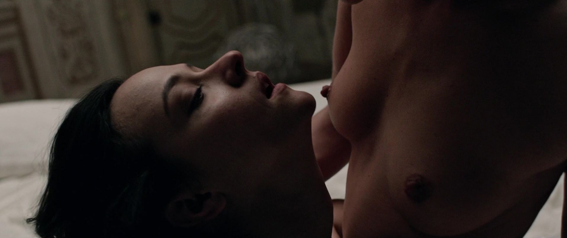 Analeigh Tipton | Celeb Masta 71