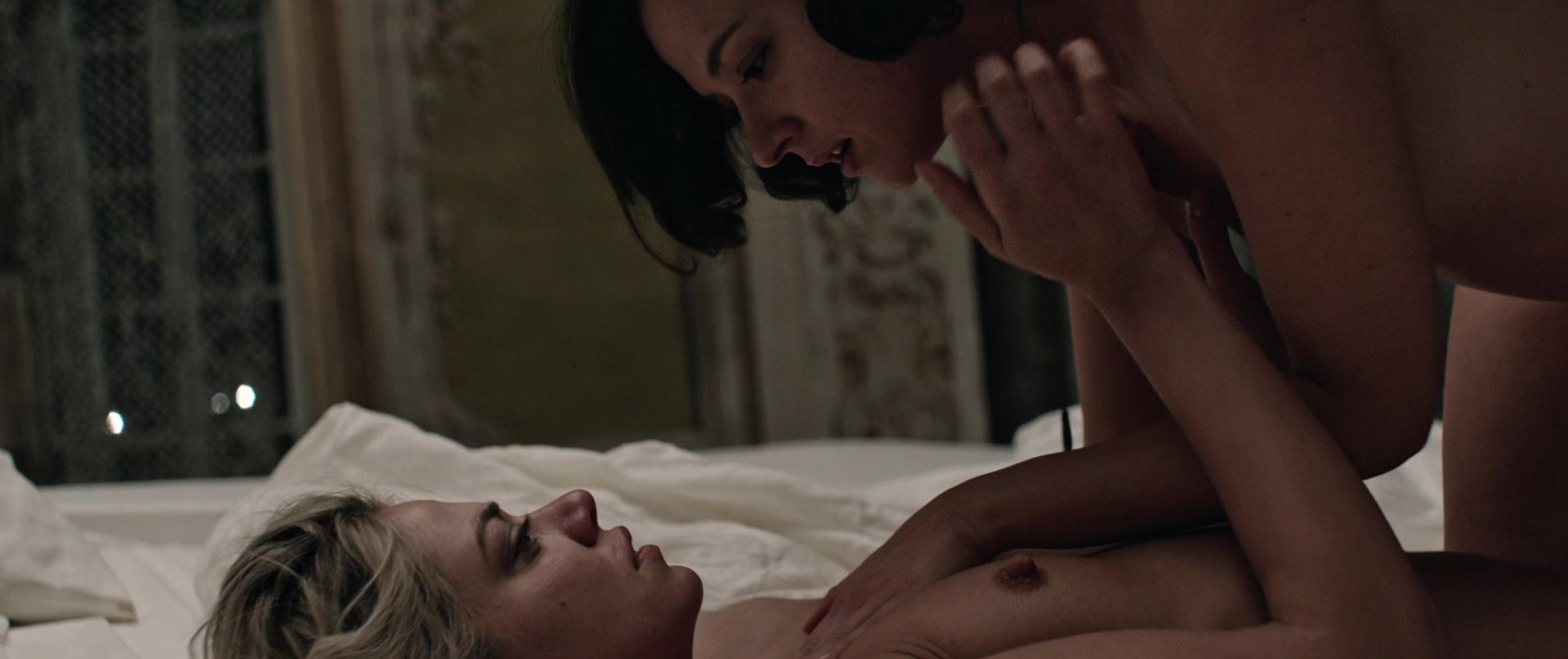 Analeigh Tipton | Celeb Masta 101