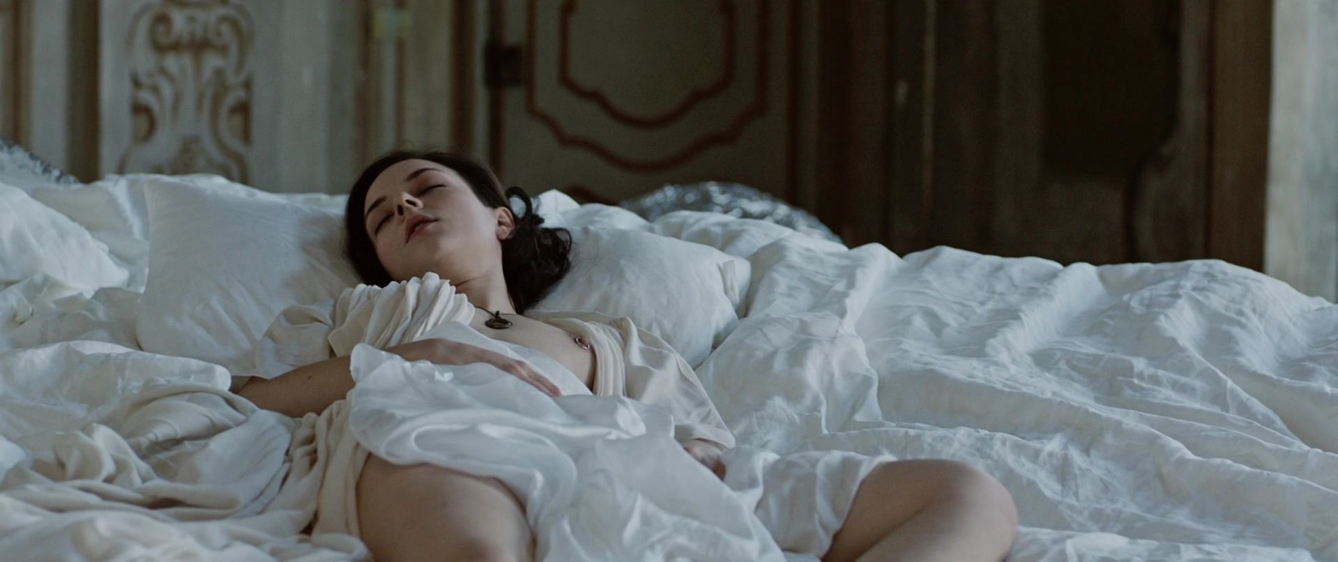 Analeigh Tipton | Celeb Masta 161