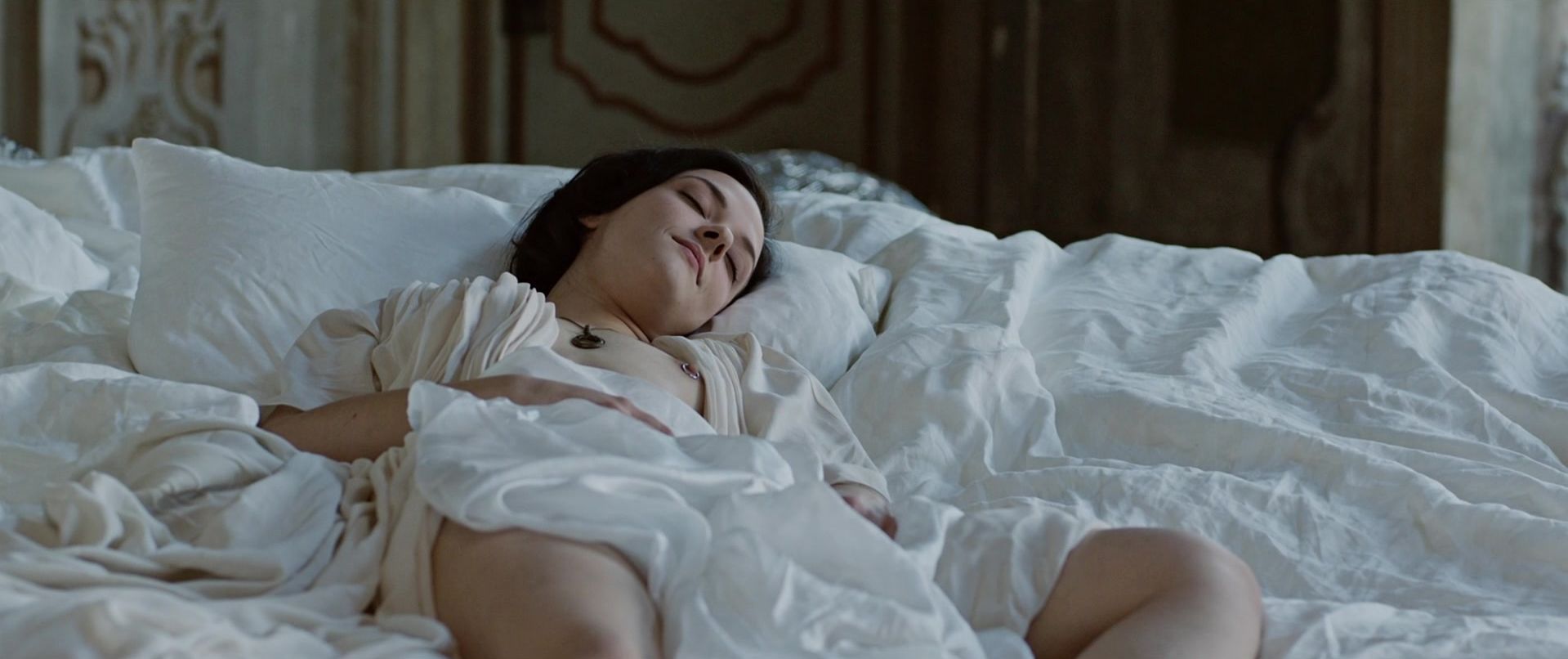 Analeigh Tipton | Celeb Masta 162