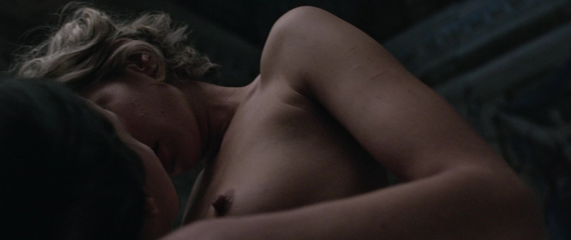 Analeigh Tipton | Celeb Masta 197