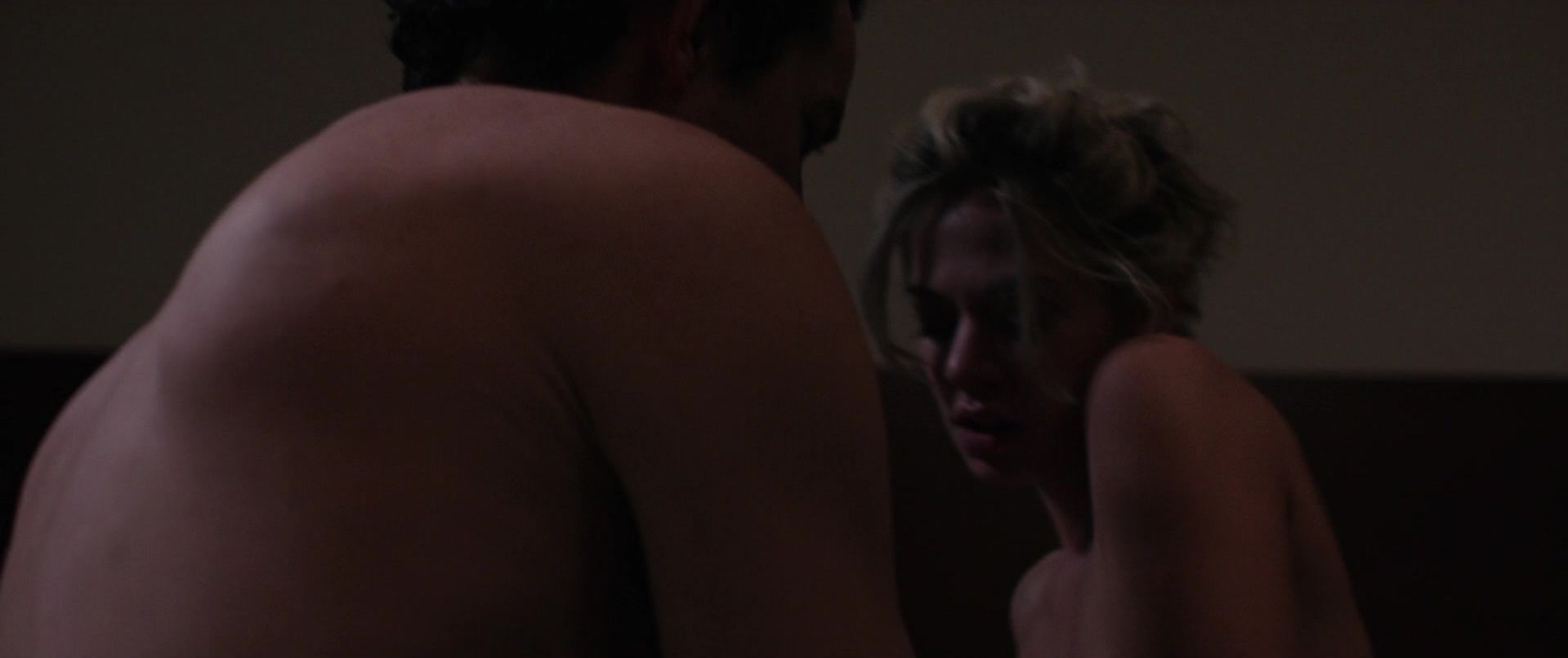 Analeigh Tipton | Celeb Masta 202