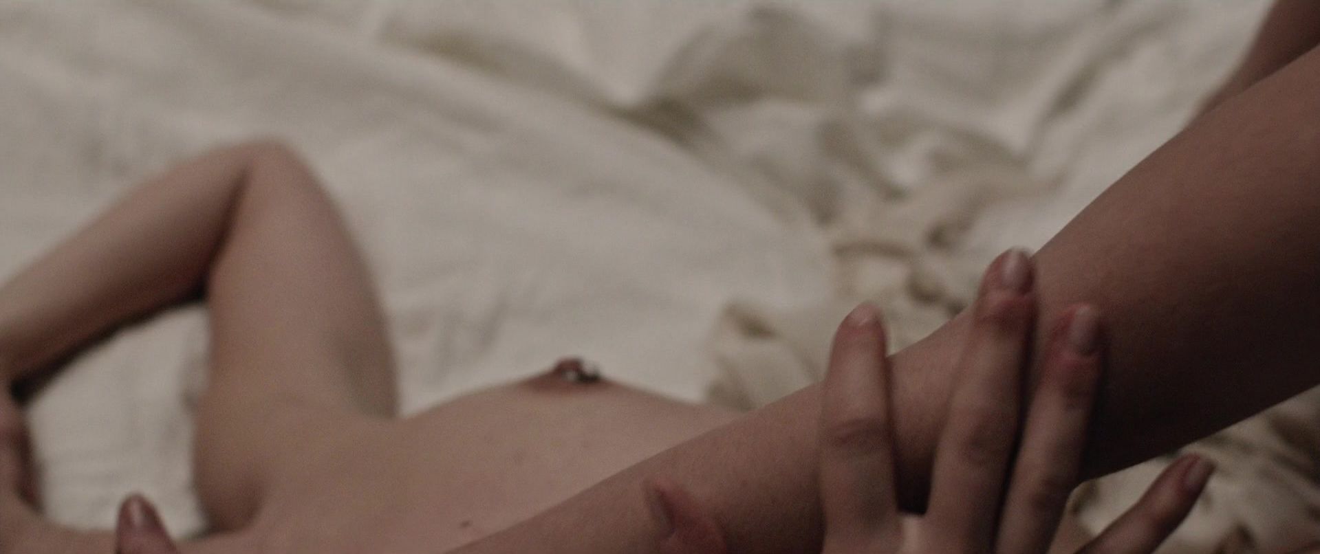 Analeigh Tipton | Celeb Masta 61