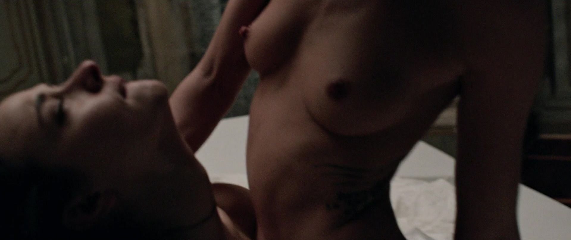 Analeigh Tipton | Celeb Masta 66