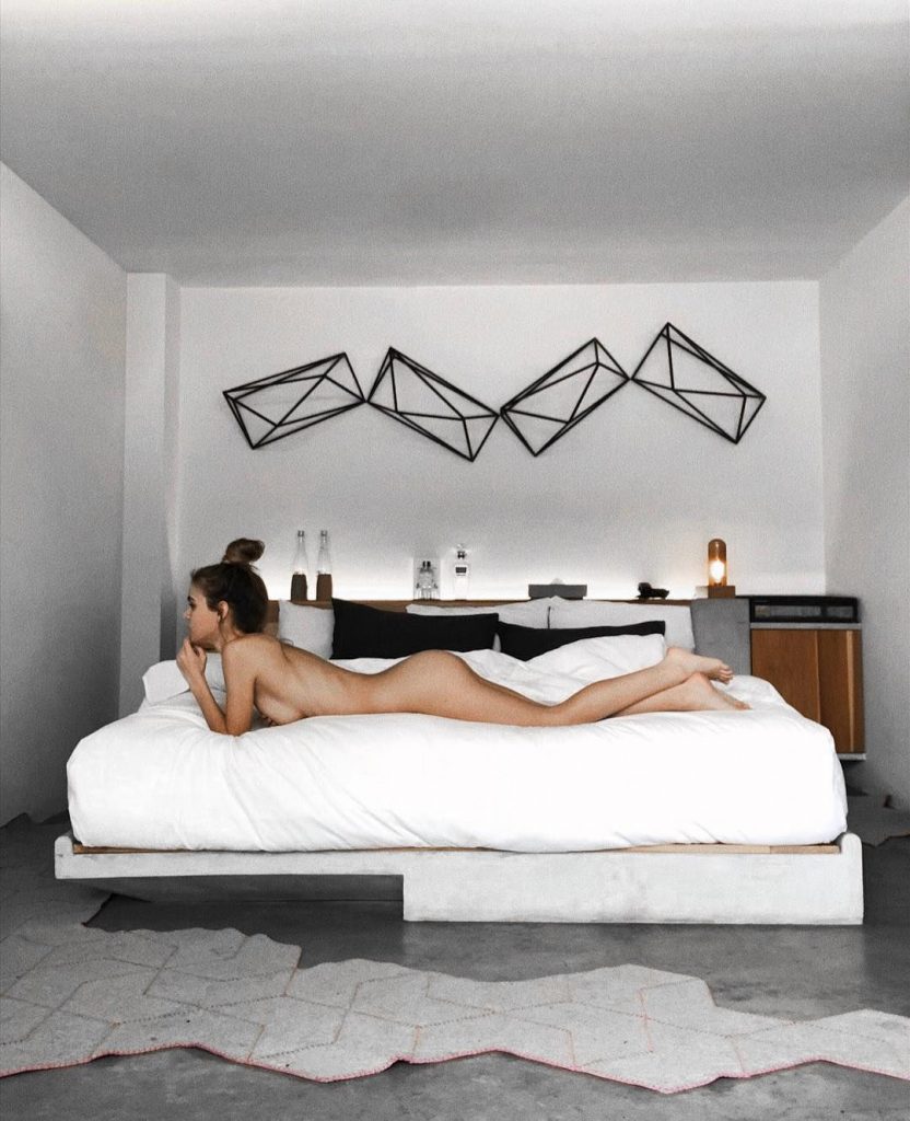 Amberleigh West | Celeb Masta 280