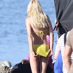 Anna Faris | Celeb Masta 8