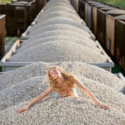 Anna Ewers | Celeb Masta 17