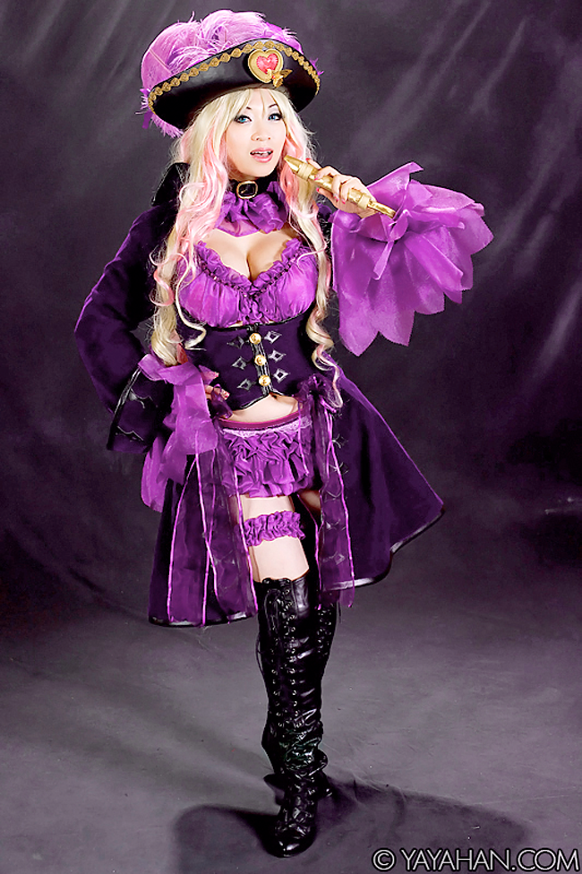 Yaya Han | Celeb Masta 18