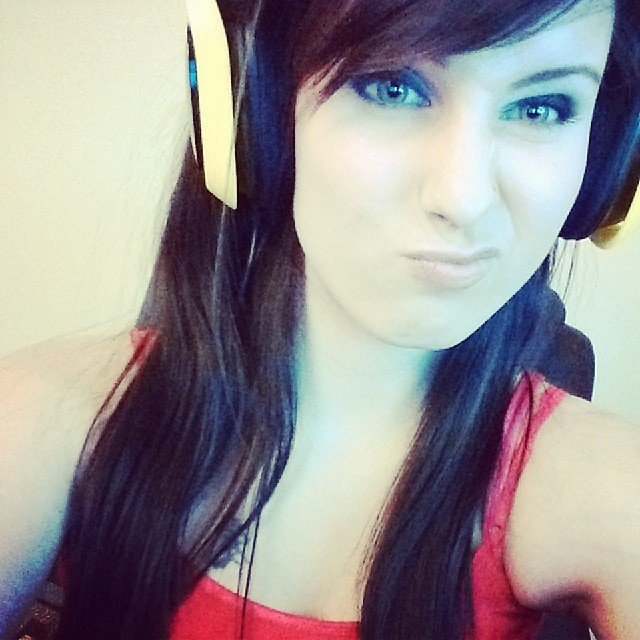 Omgitsfirefoxx | Celeb Masta 57