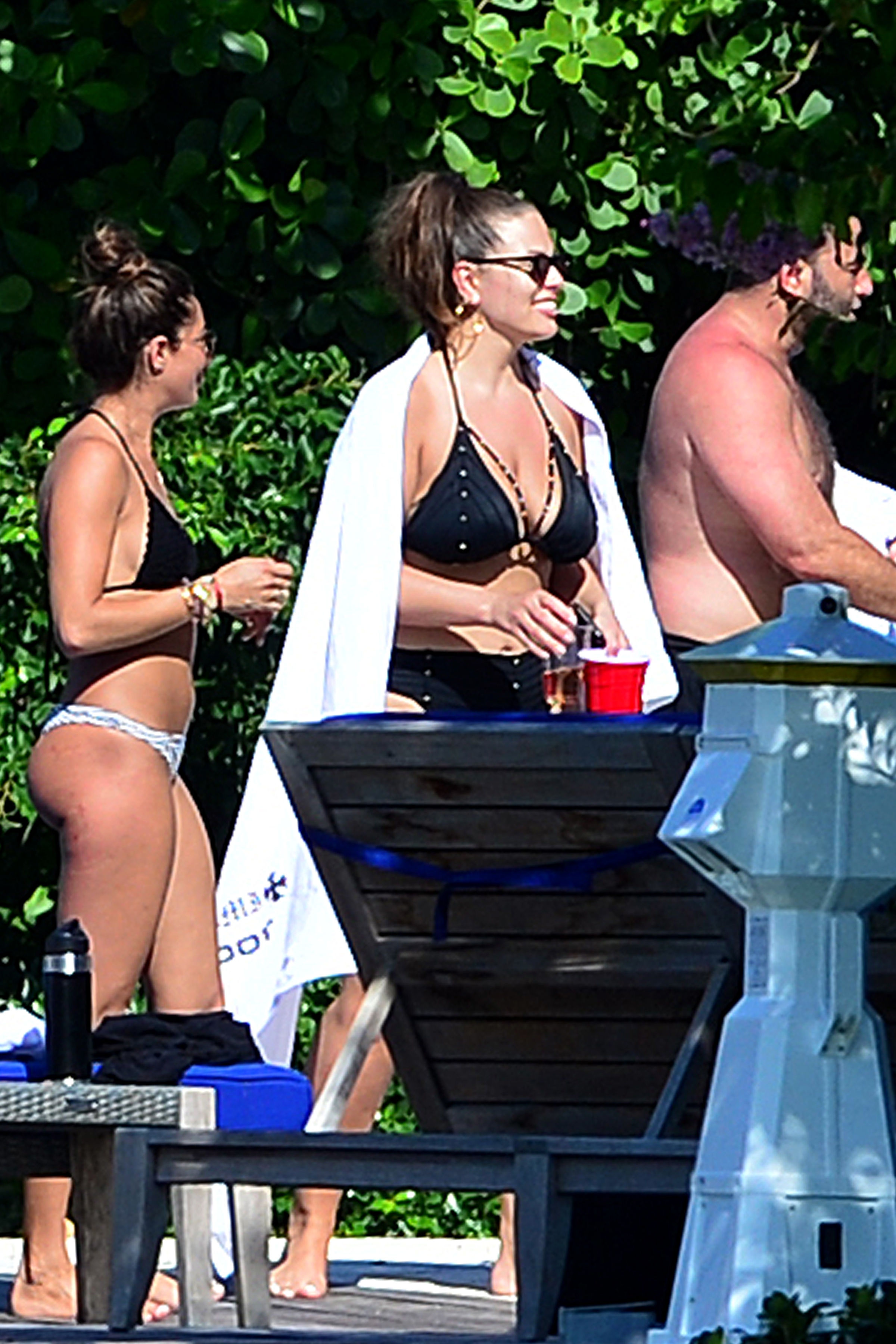 Ashley Graham | Celeb Masta 123