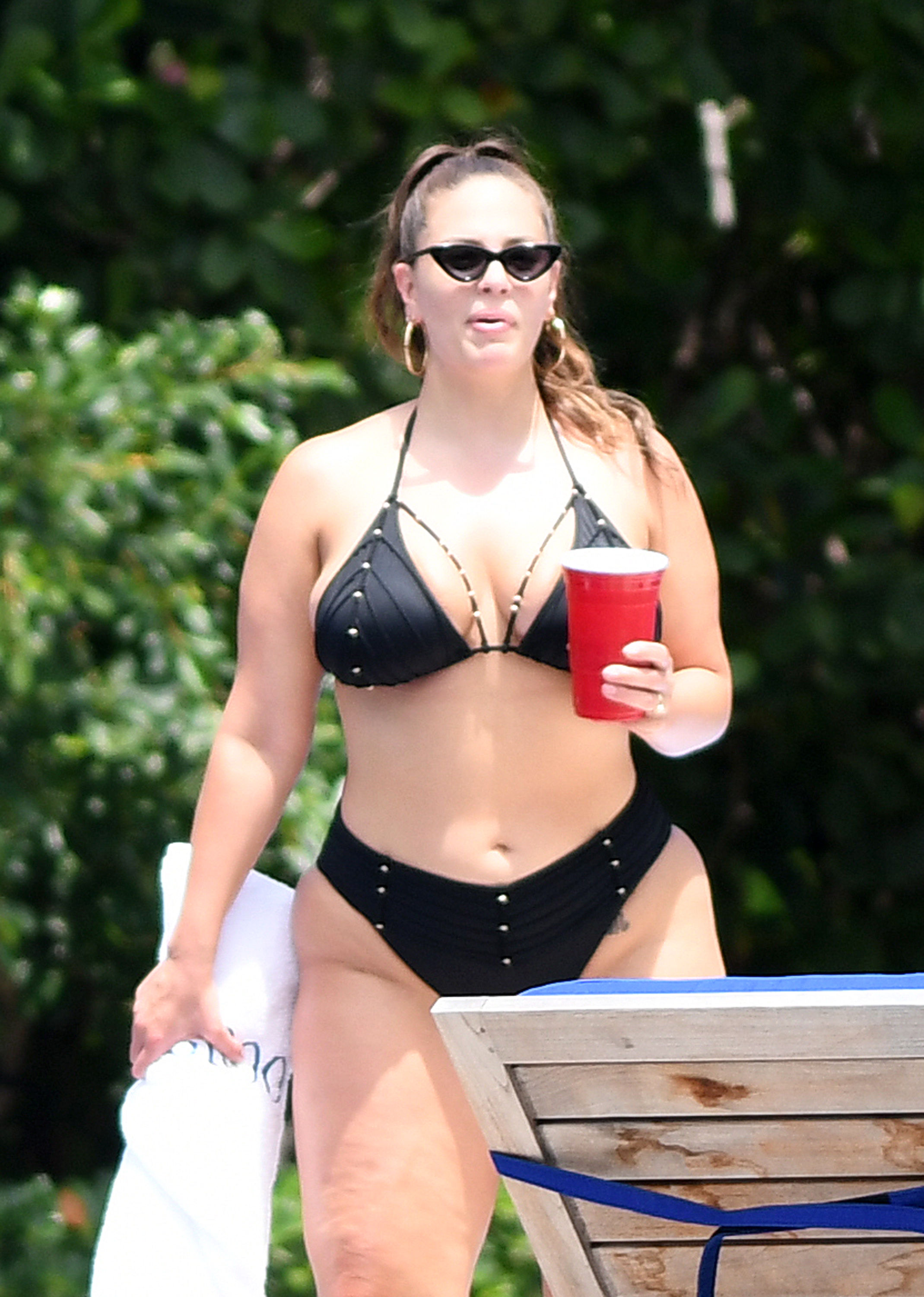 Ashley Graham | Celeb Masta 178