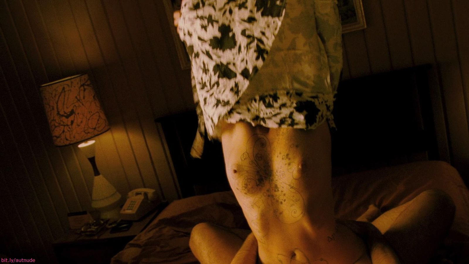 Autumn Reeser | Celeb Masta 5