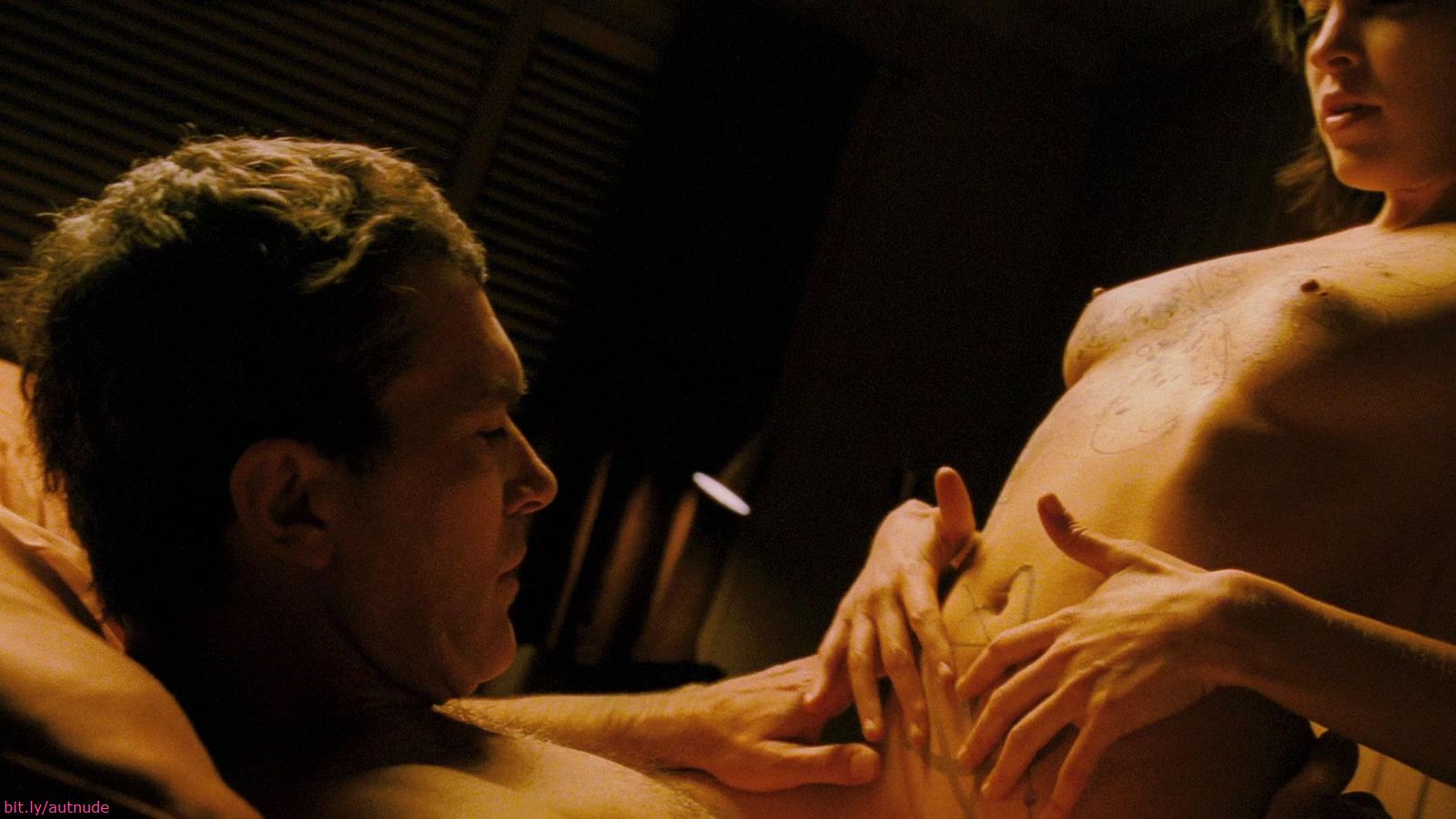 Autumn Reeser | Celeb Masta 7