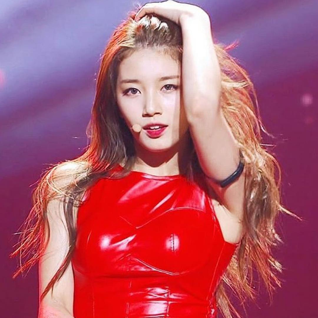 Bae Suzy | Celeb Masta 25