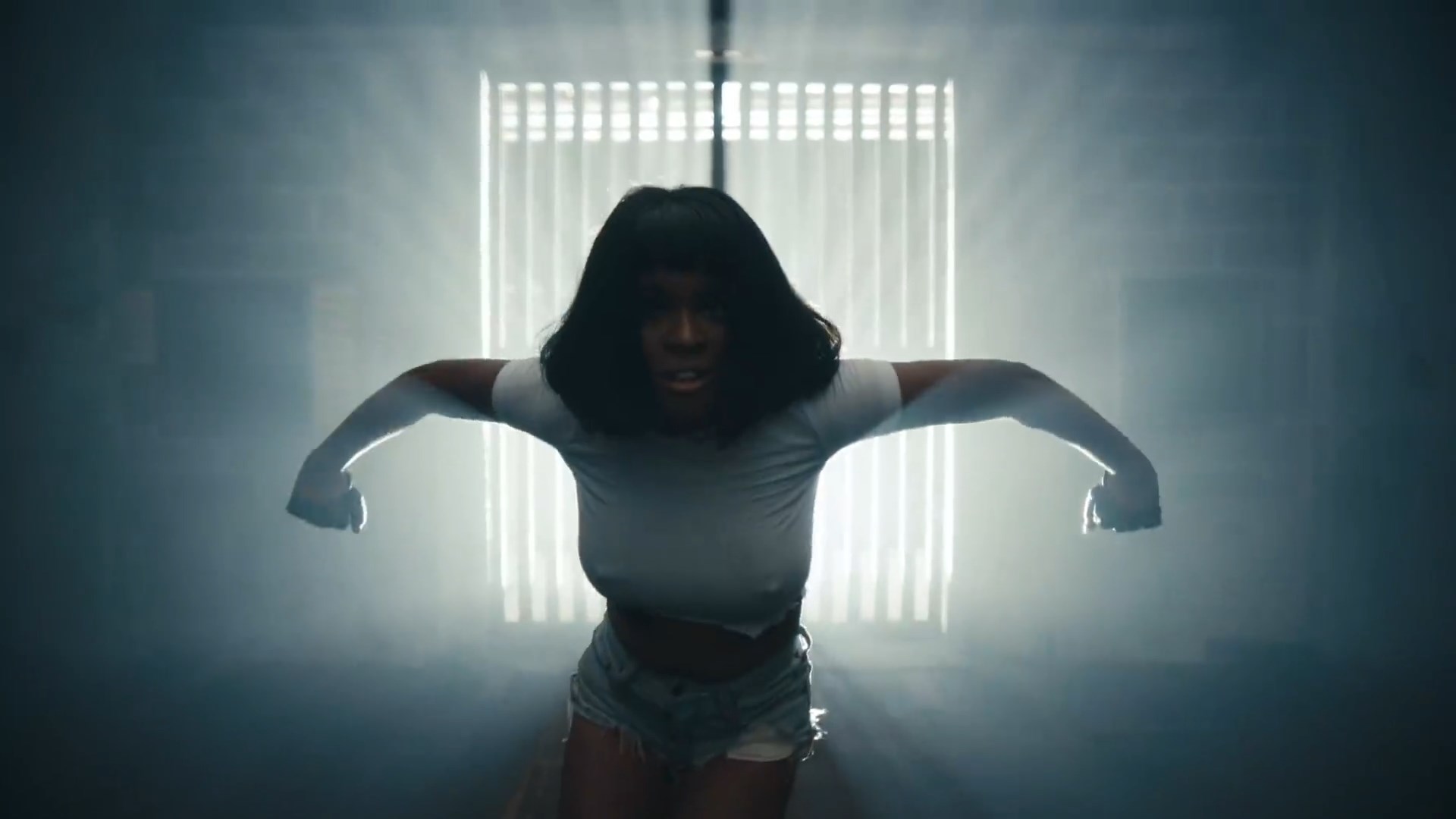 Azealia Banks | Celeb Masta 72