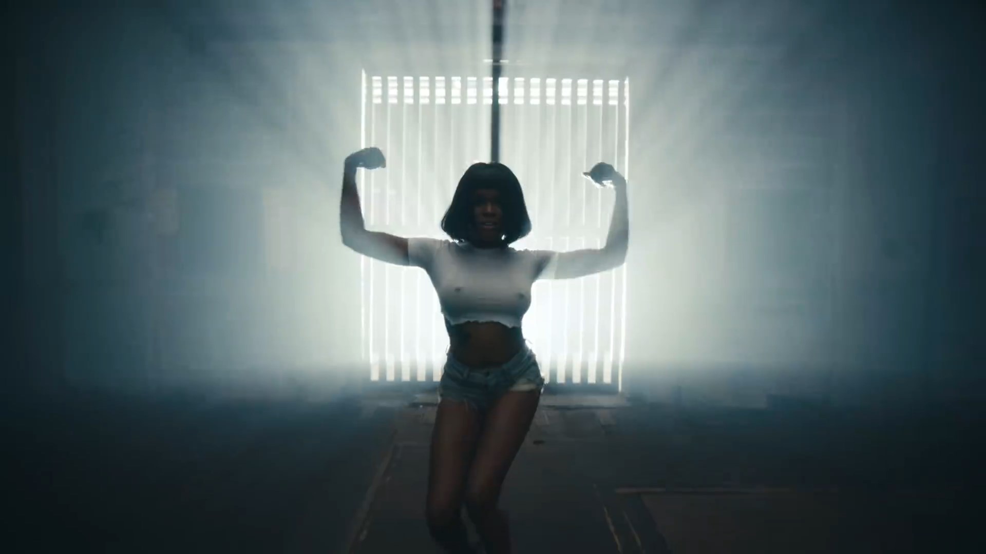 Azealia Banks | Celeb Masta 75