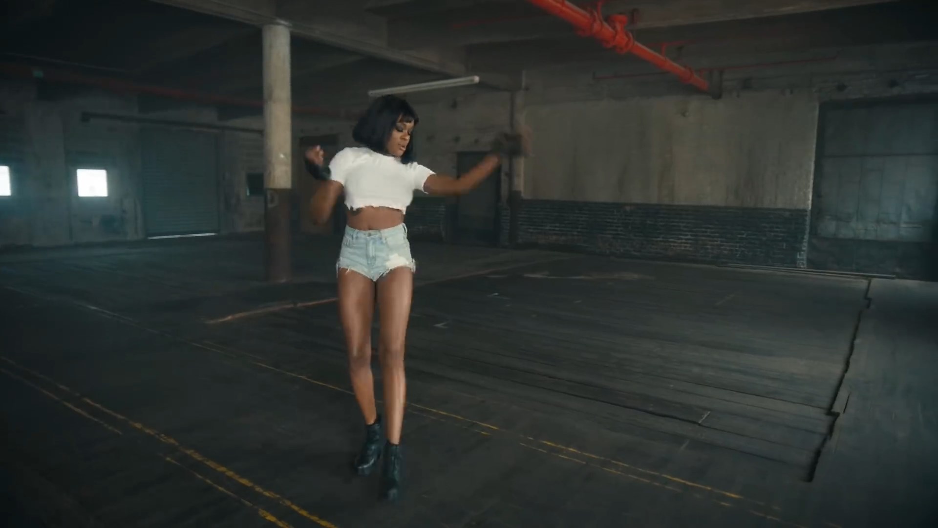 Azealia Banks | Celeb Masta 115