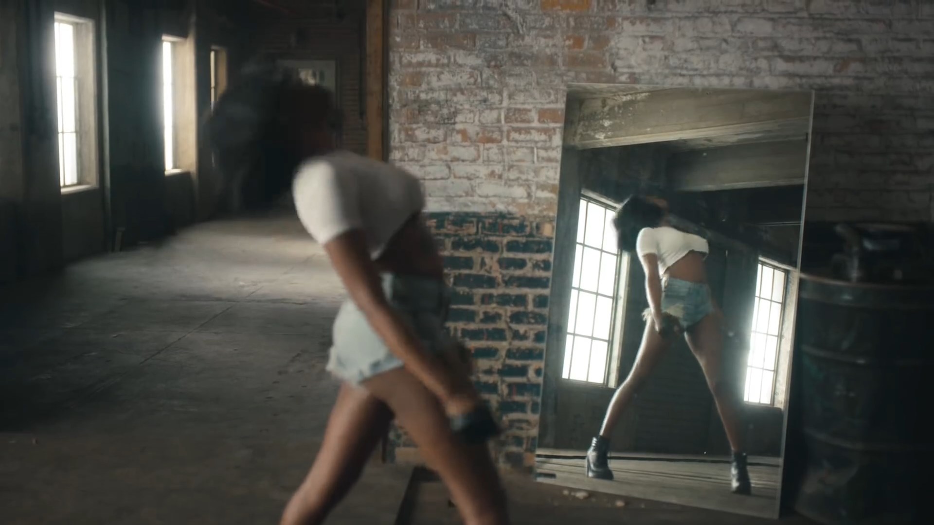 Azealia Banks | Celeb Masta 24