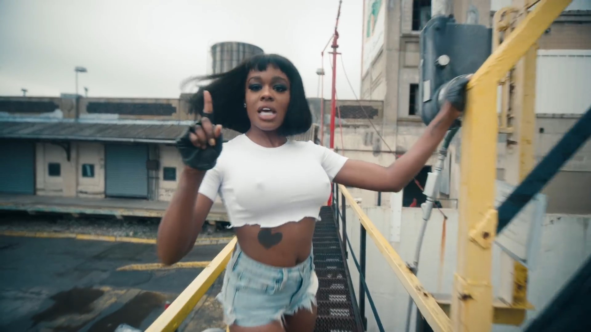 Azealia Banks | Celeb Masta 25