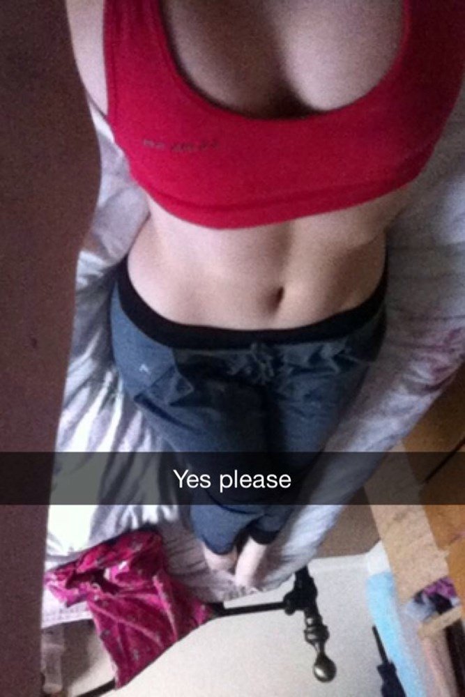 Georgia May Foote | Celeb Masta 40