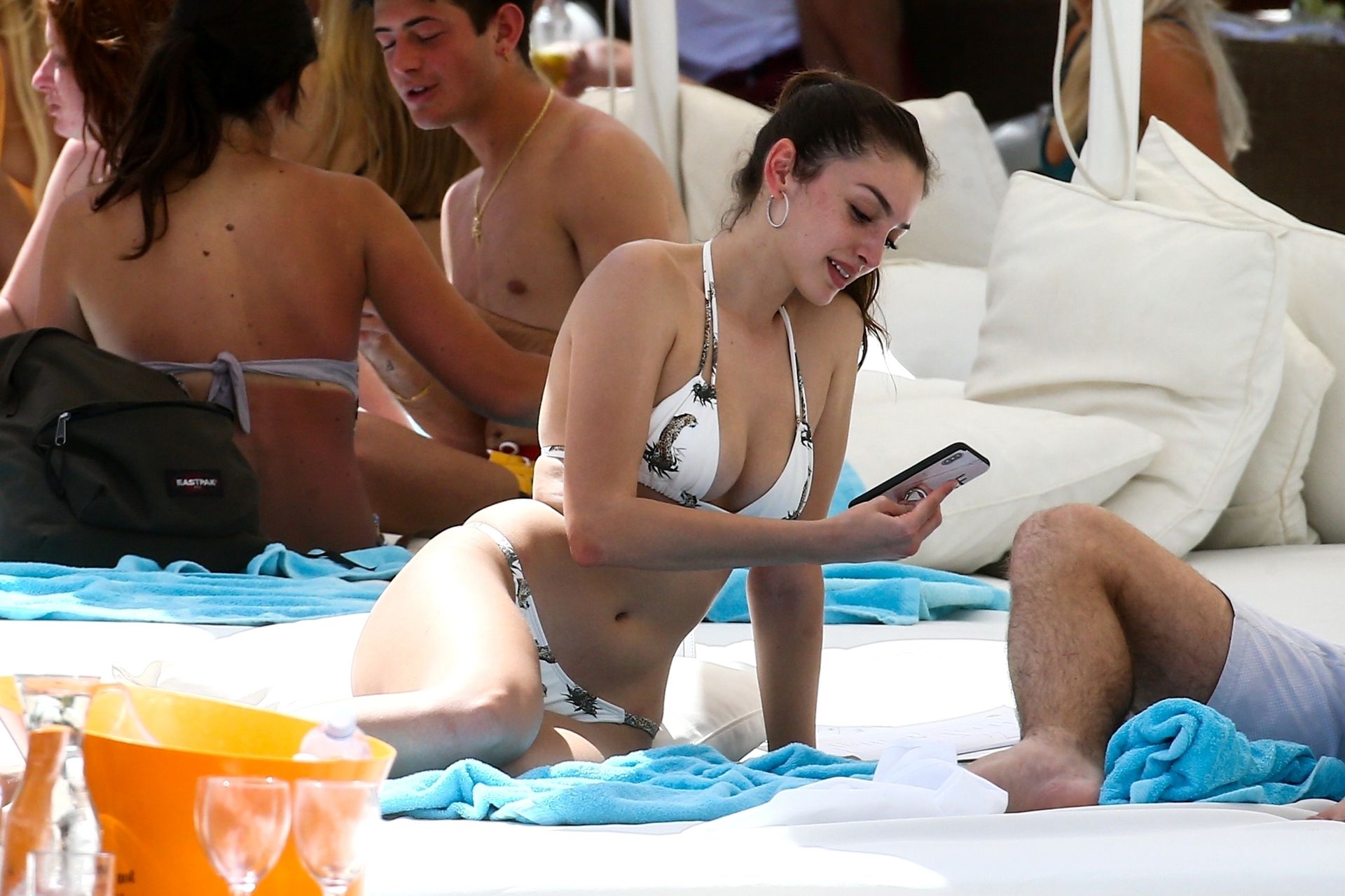 Celine Farach | Celeb Masta 37