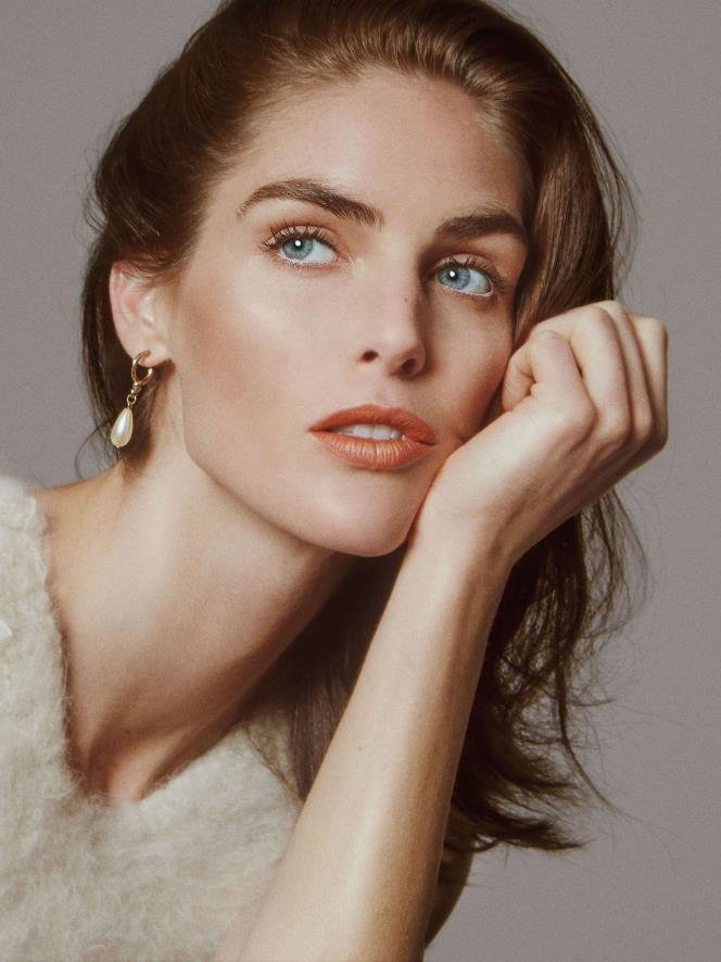 Hilary Rhoda | Celeb Masta 33